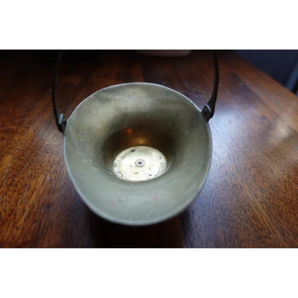 Vintage small brass decorative basket‎ oval metal with handle
